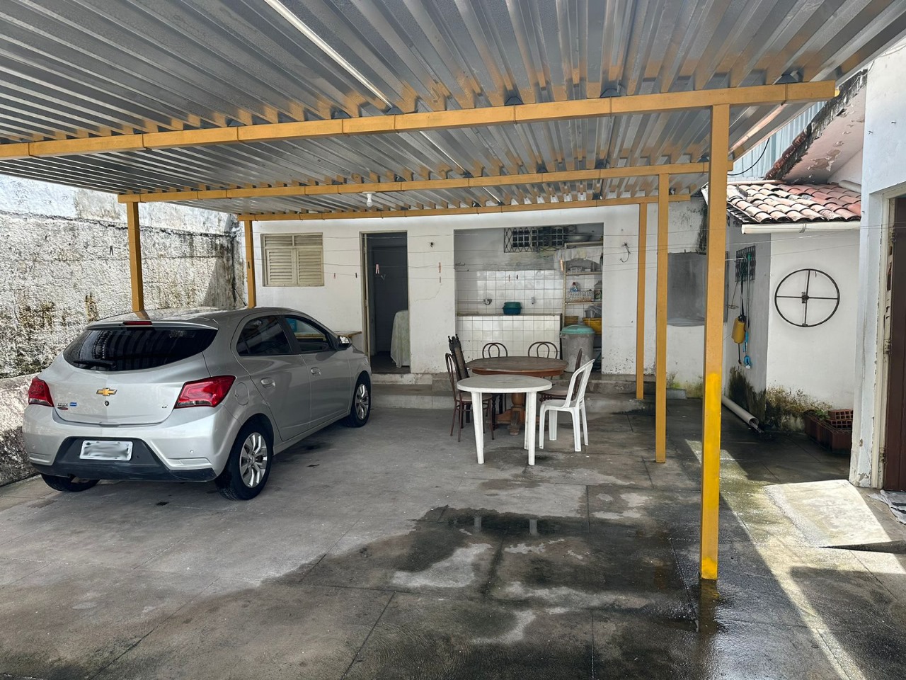 Casa de Esquina - Tambauzinho/Miramar