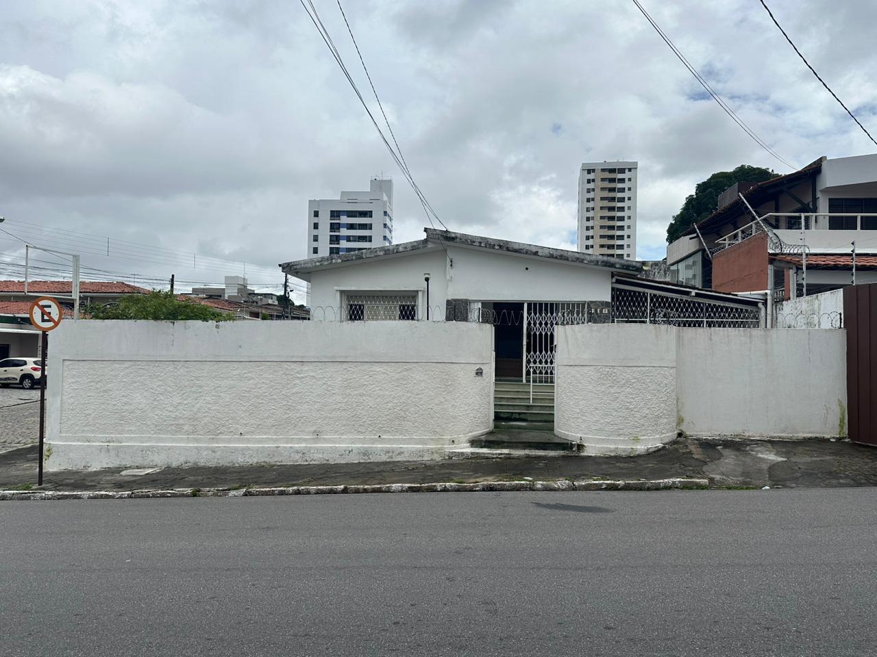 Casa de Esquina - Tambauzinho/Miramar