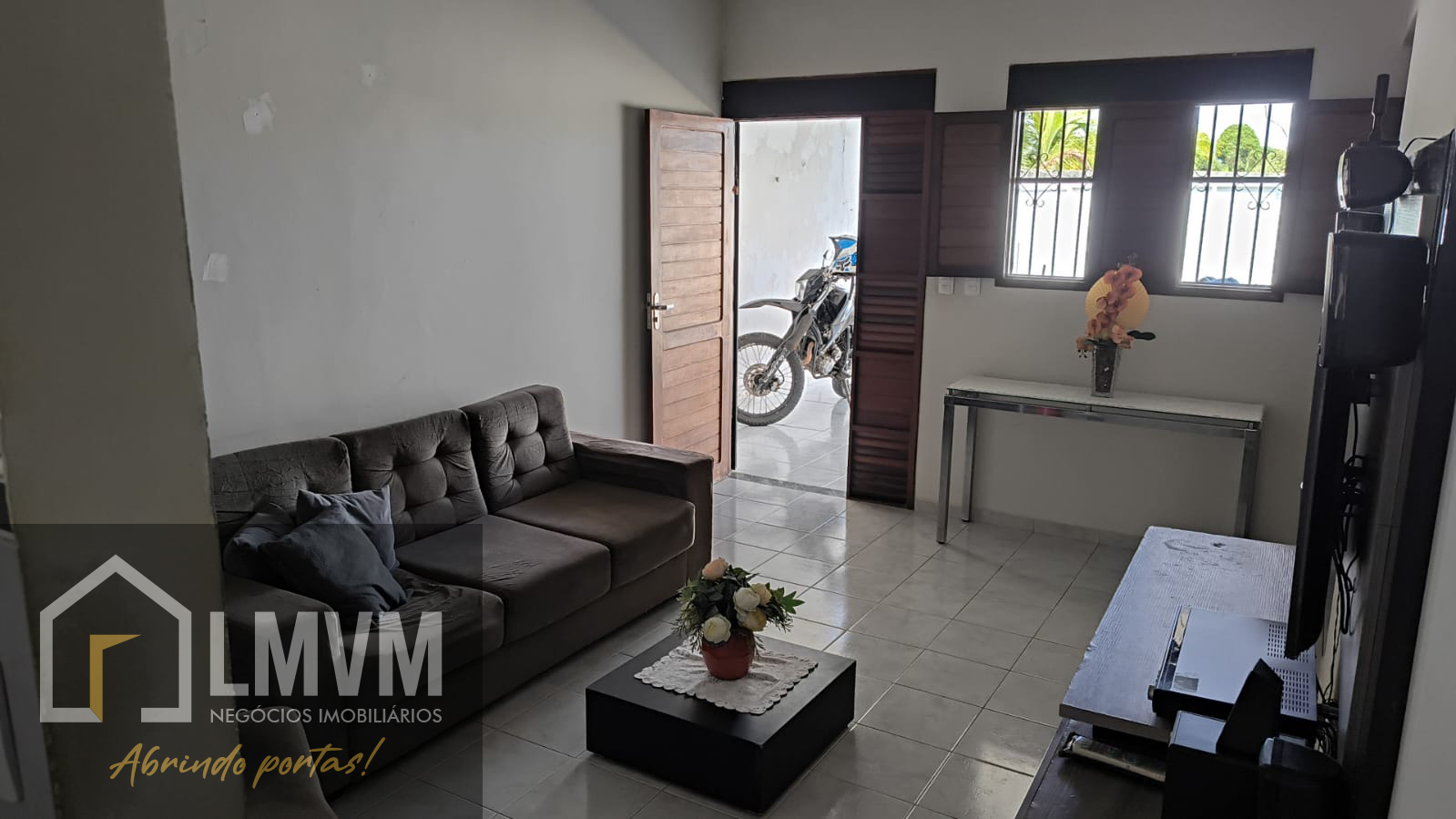 Casa em José Américo - por trás da Havan