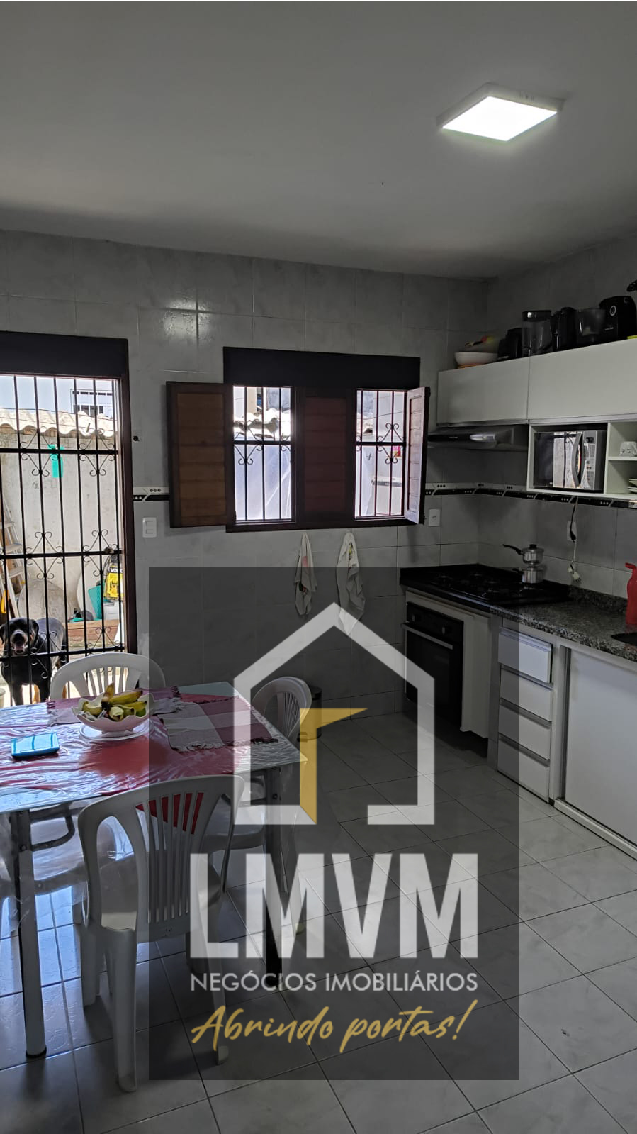 Casa em José Américo - por trás da Havan